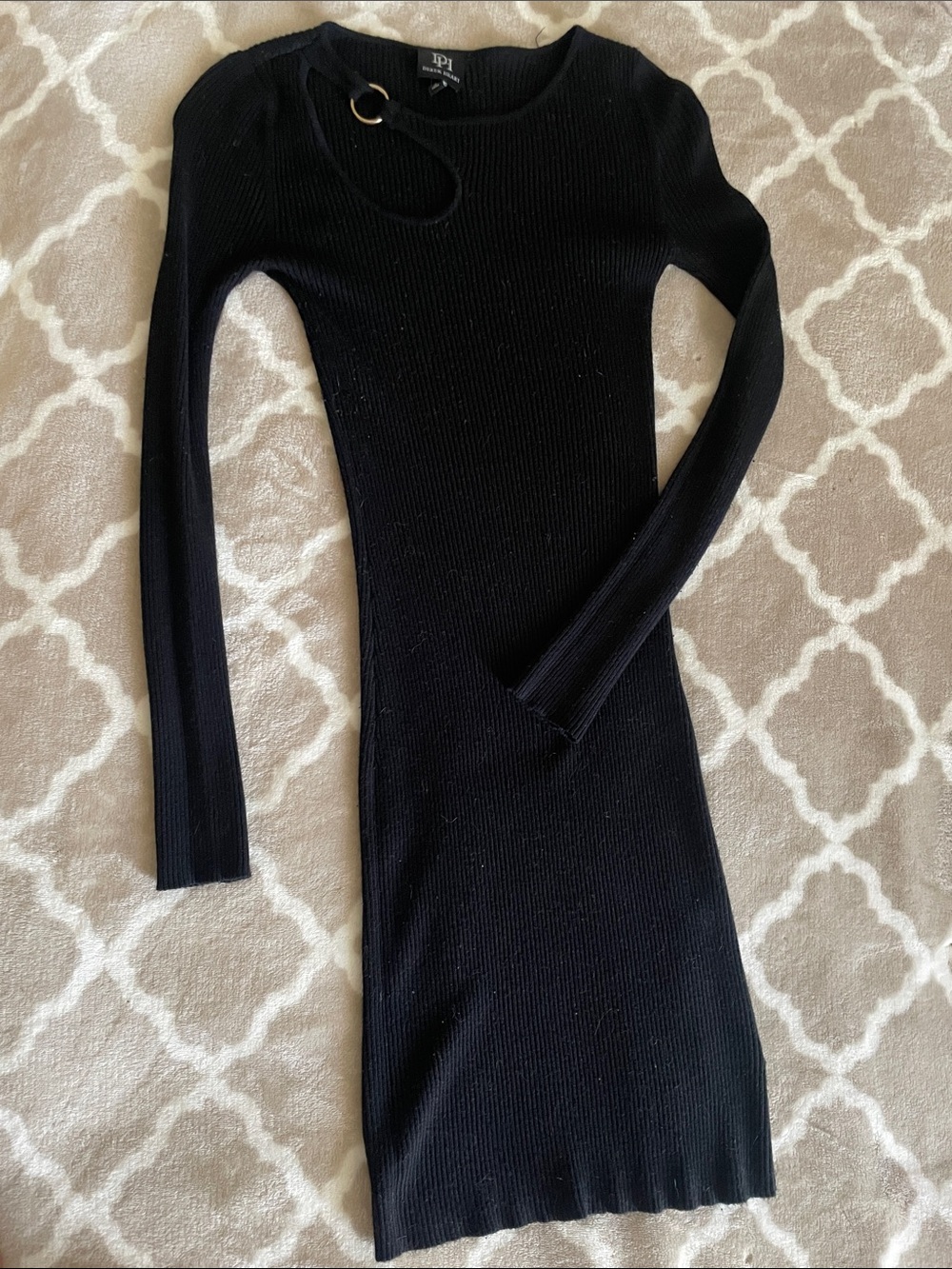 Derek Heart Black Ribbed Long-Sleeve Bodycon Dress with Ring Cutout